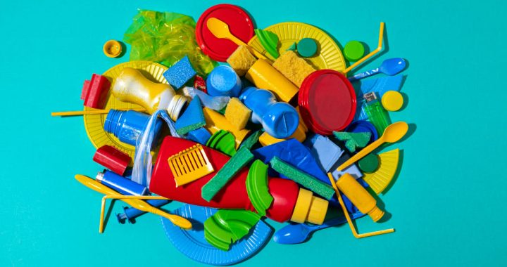 Come avviene lo stampaggio delle materie plastiche?